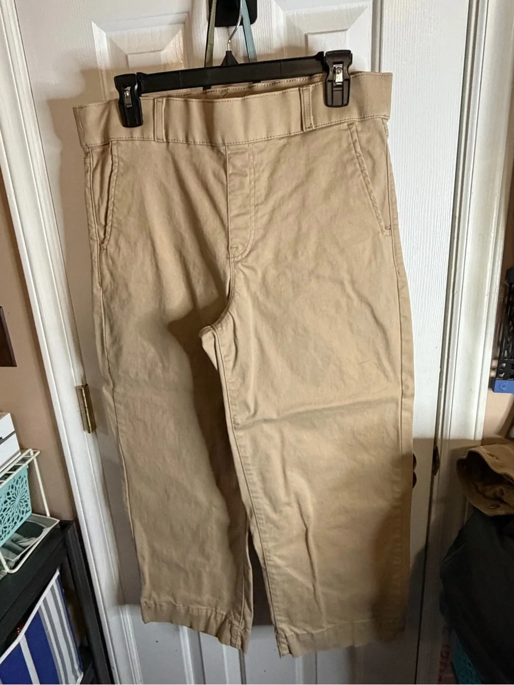 Gloria Vanderbilt Men's Khaki Chinos - Beige